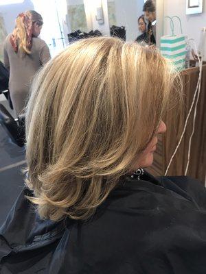 Highlights and lowlights to give this honey blonde some dimension