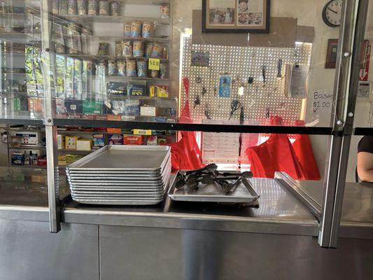 Trays for you to place your bread of choice