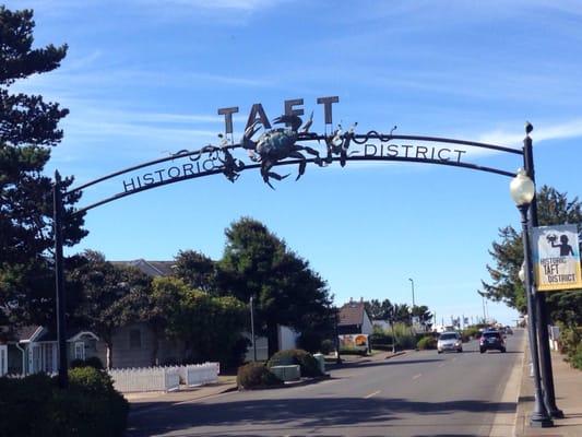 A beautiful day in the historic Taft District.