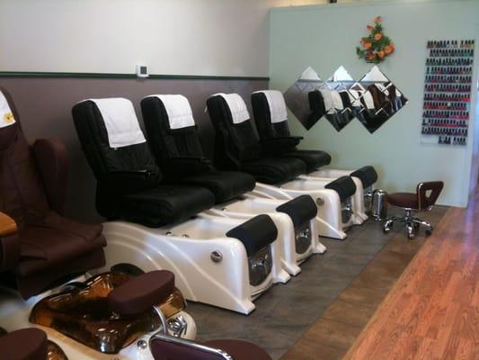 More Pedicure Chairs