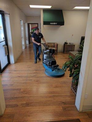 Floor Cleaning in Irving, TX