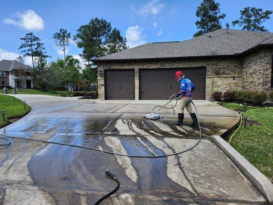 Exterior Cleaning Solutions