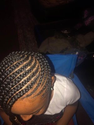 Shalvon's Hair Braiding