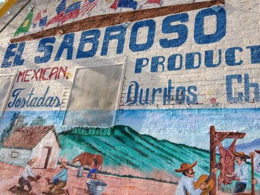 El sabroso's side wall