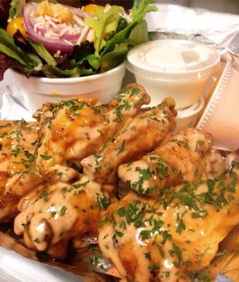 10 piece mild buffalo wings with side salad