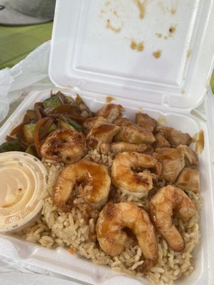 Chicken and shrimp hibachi