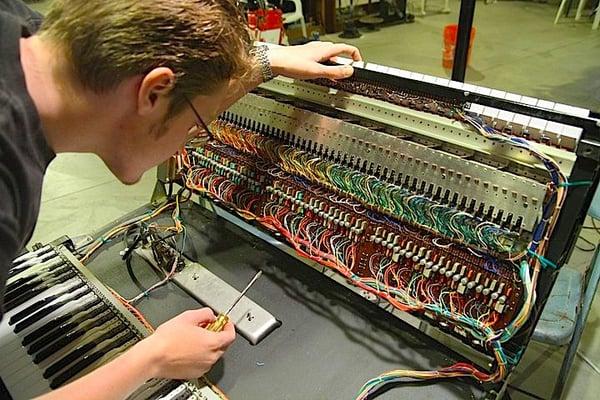 Repair and service of Allen, Hammond, and other electronic and digital organs.