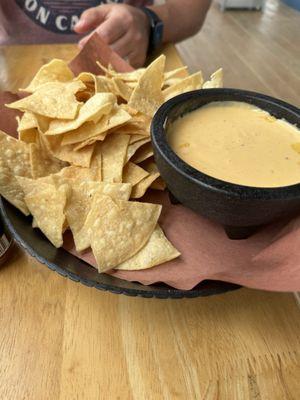 Chips and queso