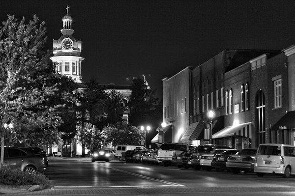 We're right on the square in downtown Murfreesboro!