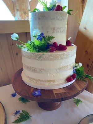 Lemon Tart wedding cake. Simple, natural, elegant, and delicious!