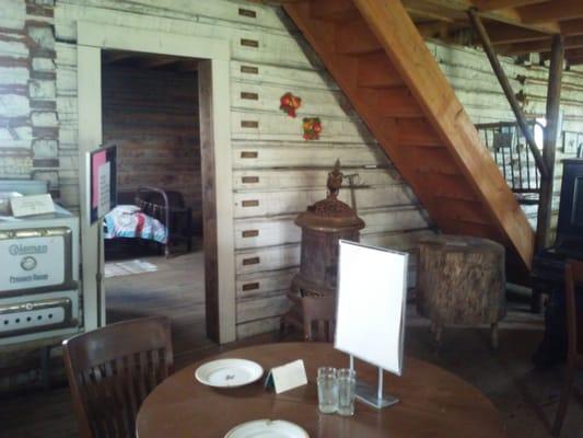 Pioneer cabin