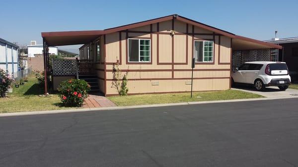 3 BR 2 BA in Fontana-$59,000...Low space rent...Completely Updated! ser # VN02810A/B