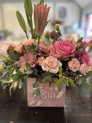 Creative Cousins Florist & Gifts