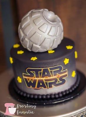 Star wars cake with death star topper