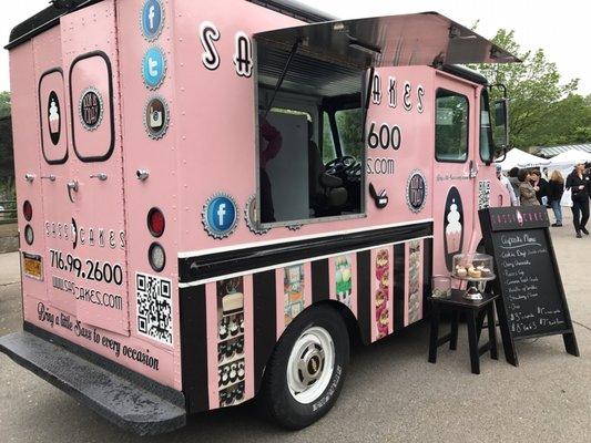 Sassi Cakes Food Truck