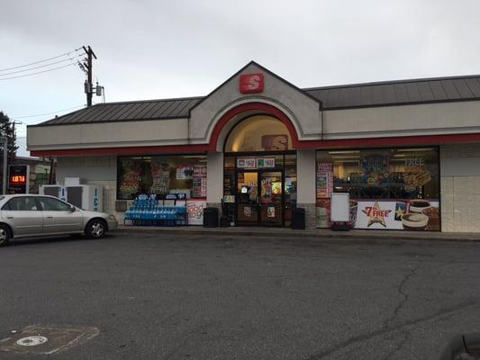 The old Hess station here in Carlisle has recently converted to a Speedway!