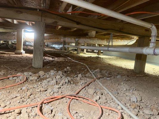 In Bonham TX we have an crawlspace that also needs to be encapsulated.