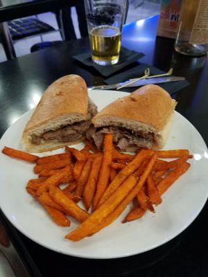 French dip sandwich with sweet potato fries