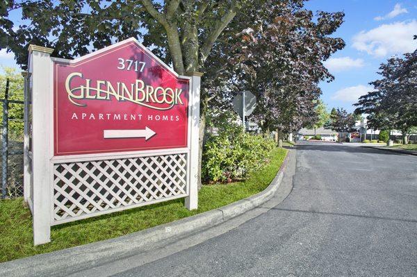 Glennbrook Apartment Homes