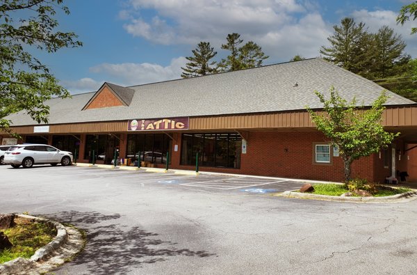 The exterior view of the resale store SAFE's Attic in downtown Brevard, NC.