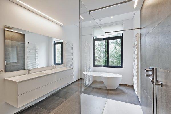 Modern bathroom renovation