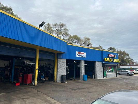 auto body repair shop near me