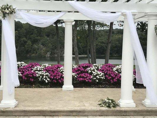 A-Z Landscaping LLC - Ridgefield CT - Gardening Decor Wedding Halls