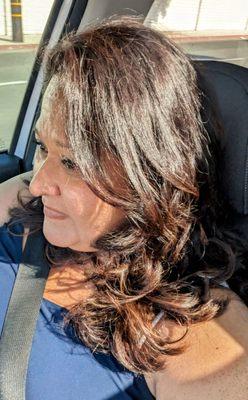 Sandy has done it again, magic  color and my hair is loving ITTTT!