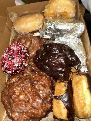 Magees Donuts