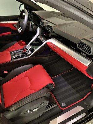 Interior of Lamborghini URUS - passenger side