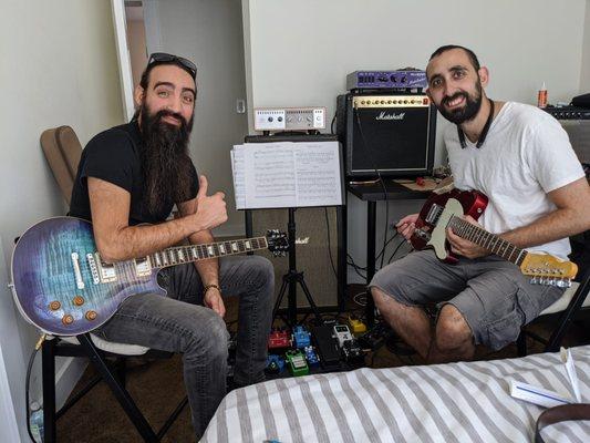 Guitar class with Aviv! Cool guitar dude!!