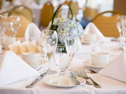 Tablecloths and Napkins