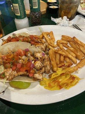 Grilled chicken tacos