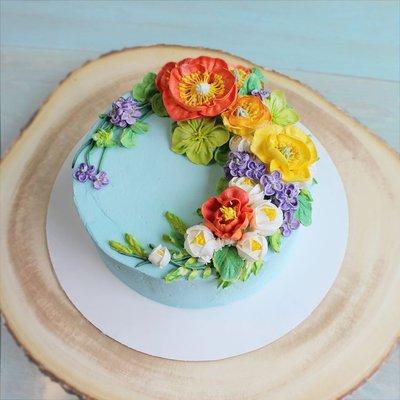 Buttercream Flower Cake!  From Blawesome Cakes.  Come by the Lake Zurich Farmers' Market to get yours.