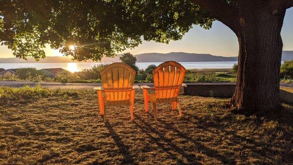 Bear Lake Motor Lodge