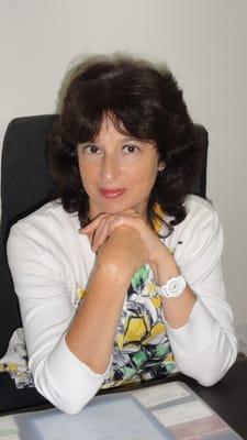 Yelena Zhuklevich,  LCSW