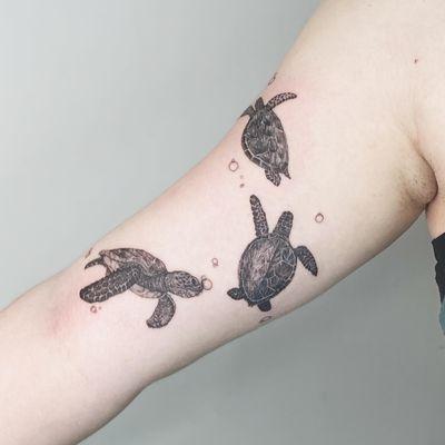 Sea turtles for her triplets