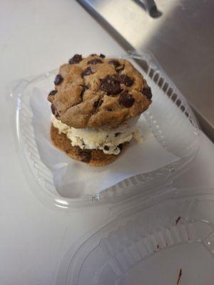 Fresh baked cookie with any choice of icecream. Delicious