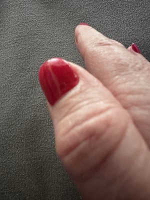 The top of the polish chipped off after 1 day.