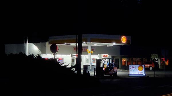 Former 76-turned-Shell gas station, operated by Fletcher Bay Mart.