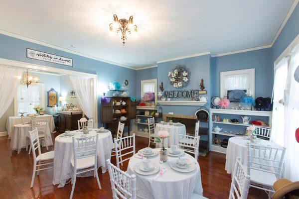 Sisters at Heart Tea room