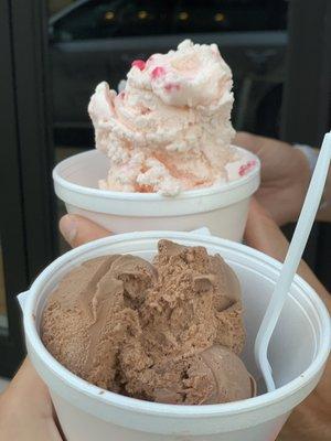 Regular cherry vanilla & kids chocolate