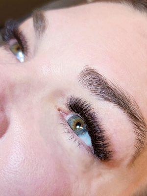 Volume eyelash extension