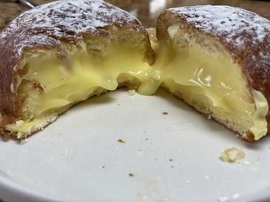 Custard paczki