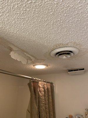 Popcorn ceiling repair