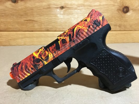 Hydrodipping can change the ordinary to extraordinary.  Started as a clear bb gun... Now it is a statement.