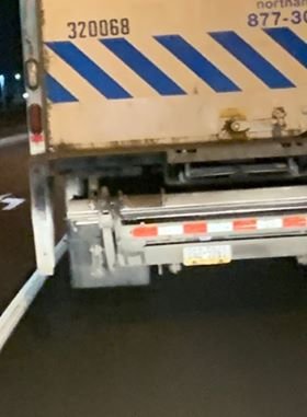 truck that had a shit head driver