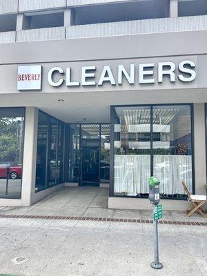 Beverly Custom Cleaners