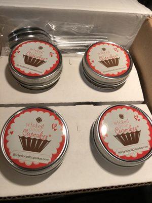 Delivery of 4pk of Cupcakes in a Jar. So many delicious choices to choose from. 9-18-20