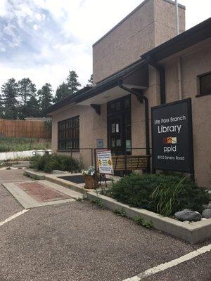 Ute Pass Branch Library